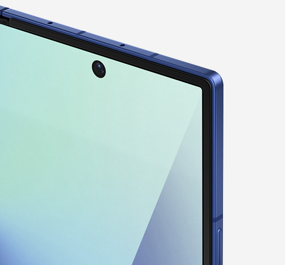 Close up of Galaxy Z Fold7's tough aluminum frame.