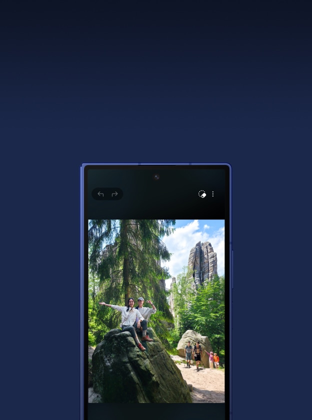 Galaxy Z Fold7 | AI Foldable Phone | Samsung US | Samsung US