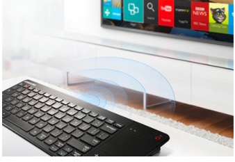 Kết nối chuột và bàn phím với Smart TV Samsung để trải nghiệm các tính năng giải trí đỉnh cao ngay tại nhà bạn! Với công nghệ kết nối dễ dàng, bạn chỉ cần một vài thao tác đơn giản để kết nối thiết bị của mình với TV Samsung. Hãy xem hình ảnh liên quan để biết thêm chi tiết.