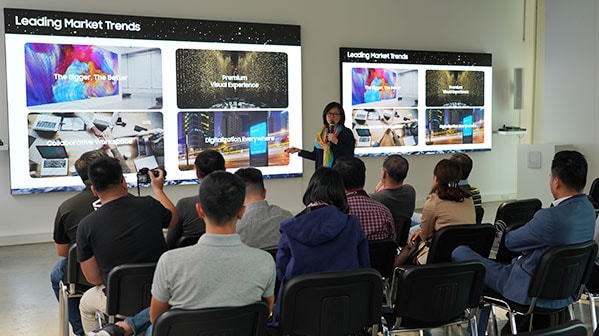 Màn hình Led Video Wall tại sự kiện Trải Nghiệm Samsung LED 2018 đưa tới những hứa hẹn thay đổi toàn cảnh thị trường công nghệ màn hình chuyên dụng tại Việt Nam
