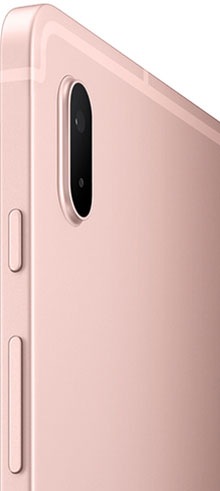 Máy tính bảng Galaxy Tab S7 FE với mặt sau ở một góc nghiêng để cho thấy các màu: Pink sành điệu 