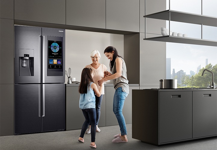 Samsung 825l deals family hub refrigerator