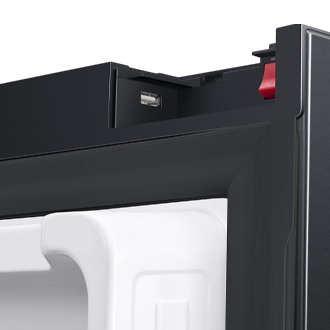 [détá~íl4-ús~b-pór~t Blá~ck]