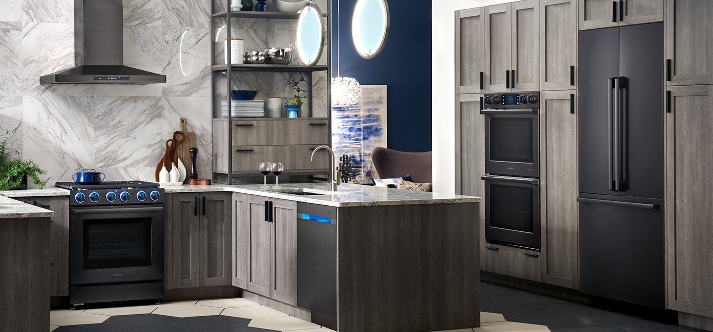 Samsung Chef Collection’s premium line of home appliances is an elegantly thoughtful combination of cutting-edge technology and  useful chef-influenced features.