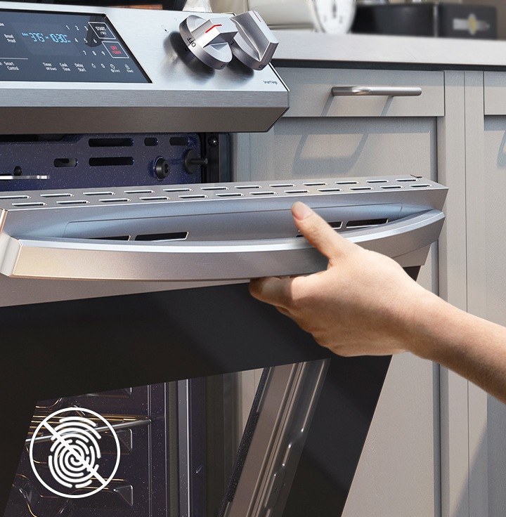 6.0 cu. fr. Gas Range with Fan Convection in Stainless Steel