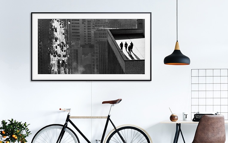 Frame TV Lifestyle Image