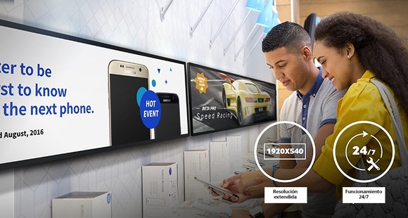 Maximize space and optimize content with Samsung SMART Signage solutions