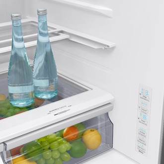 internal-display silver