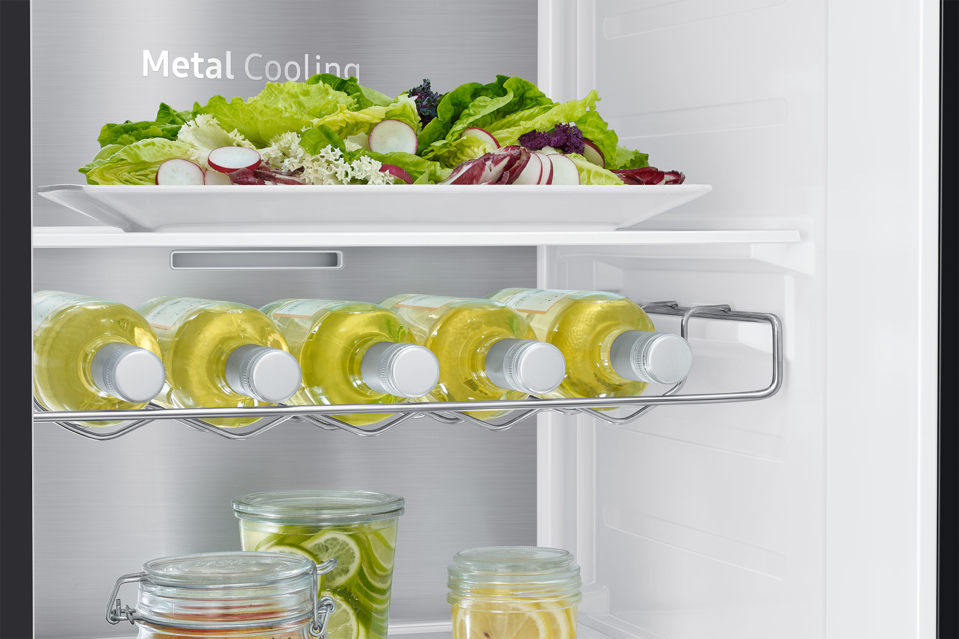 detail3-wine-rack-with-wine black