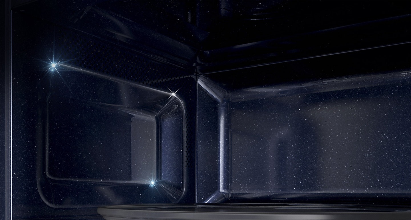 ציפוי ™CERAMIC INSIDE העמיד קל לניקוי ועמיד לשריטות.