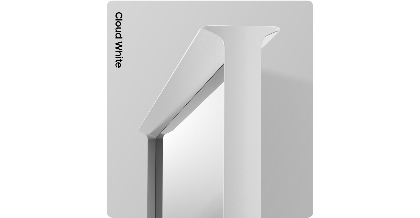 הצבע קופץ ממנה