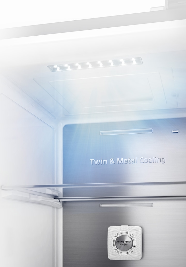 Refrigerator with energy saving