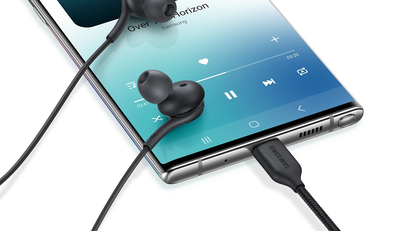 Samsung earphones with type C connector connected to the Note