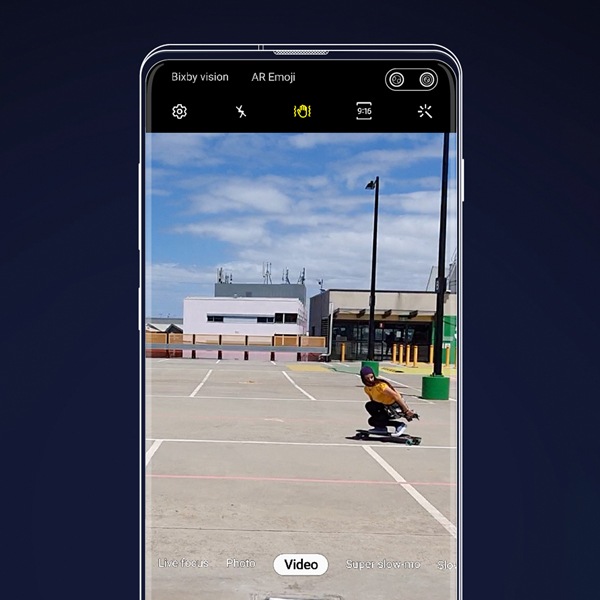 Videos con el modo Superconstante en el Galaxy S10 de última generación.