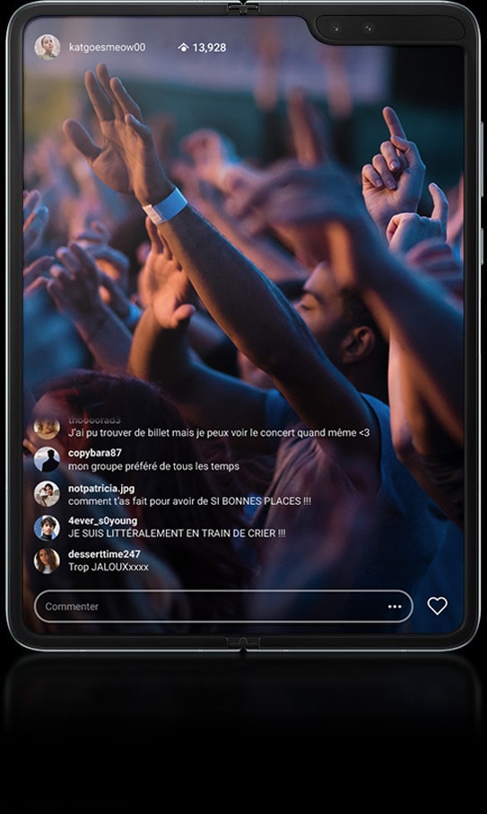 Galaxy Fold, unfolded and seen from the front with the Wi-Fi icon on-screen. The screen shifts to a livestream of a concert with comments from followers appearing on-screen