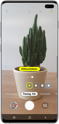 „Live focus“ išplaukimo efektai „Galaxy S10“ kameroje 