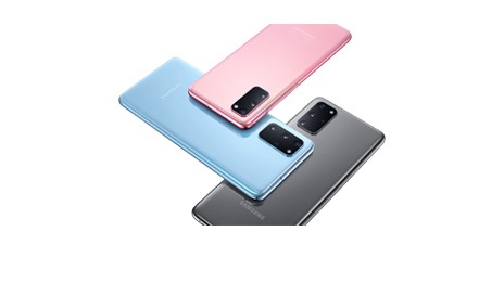 Three Galaxy S20 and S20 plus phones, one in Cloud Pink, one in Cloud Blue, and one in Cosmic Gray, all seen from the rear and overlapping in a woven-style design