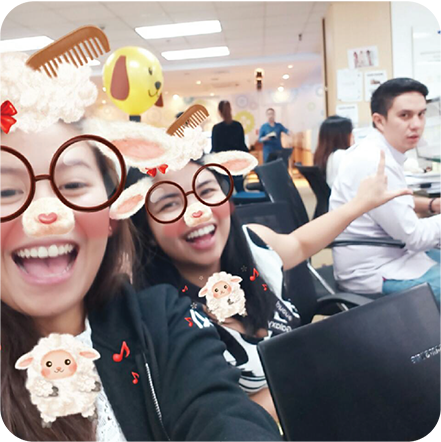 An image of two women having fun with AR Stickers from a Samsung J7 Plus Photobooth feature. Find out more Samsung J7 Plus specs here