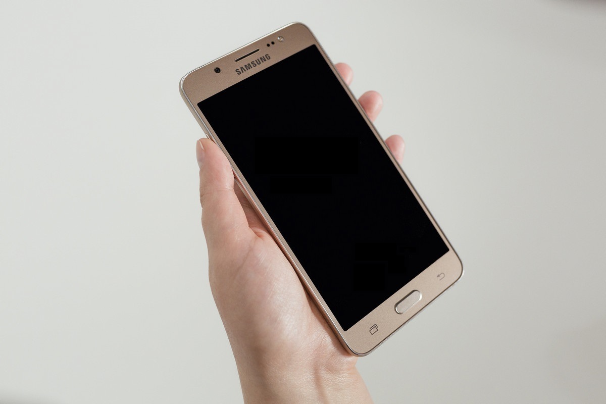 Samsung Core Prime VE (GH/DS) White смартфон купить в Минске