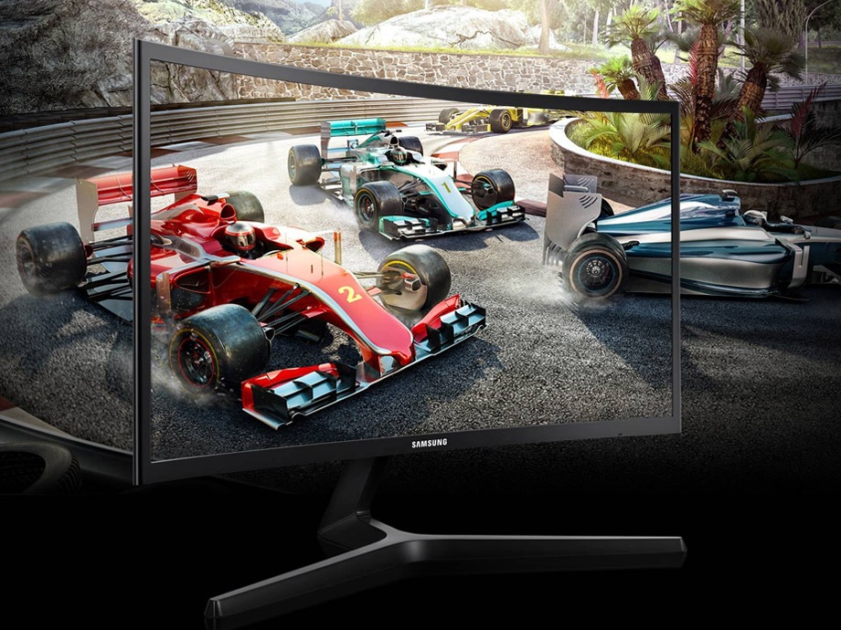 Billede af en computerskærm, der viser billeder fra et F1-spil.