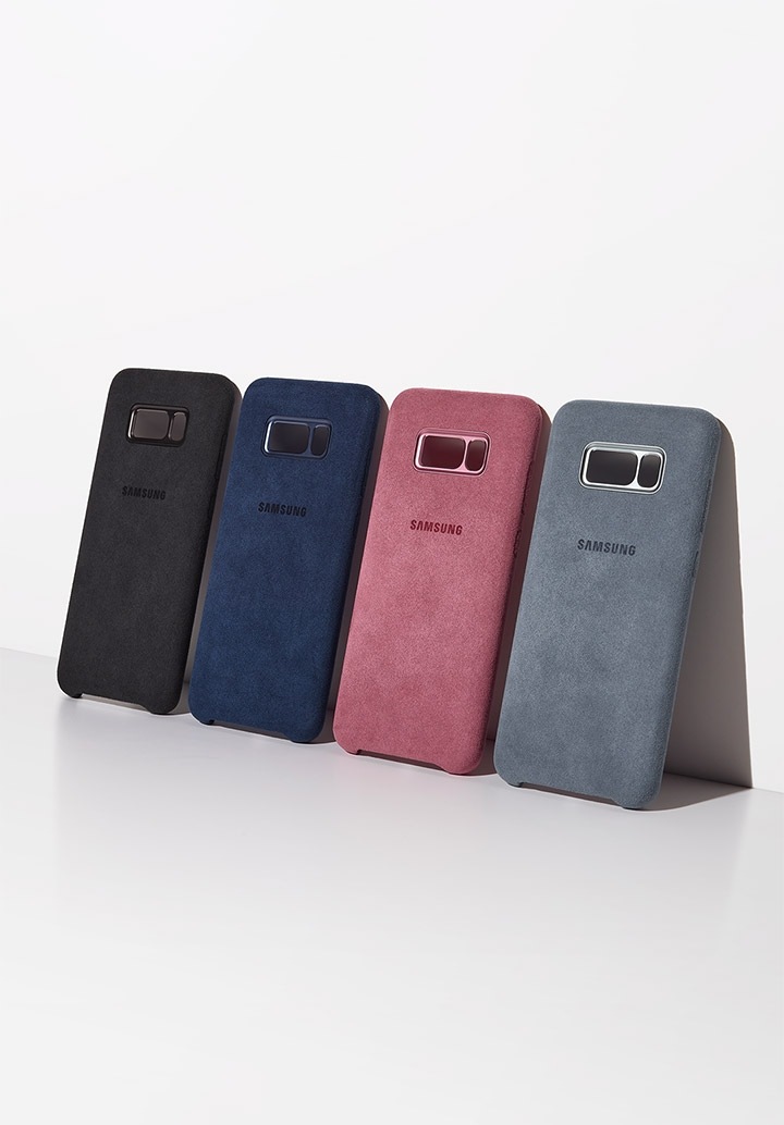 s8 alcantara