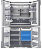 냉장고 우측 위 칸에 위치한 맞춤보관실을 파란색으로 표시한 냉장고 내부 모습입니다.