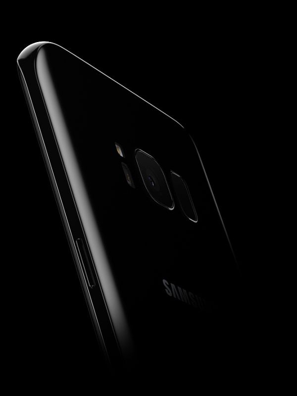 ครึ่งบนของด้านหลังของ Galaxy S8