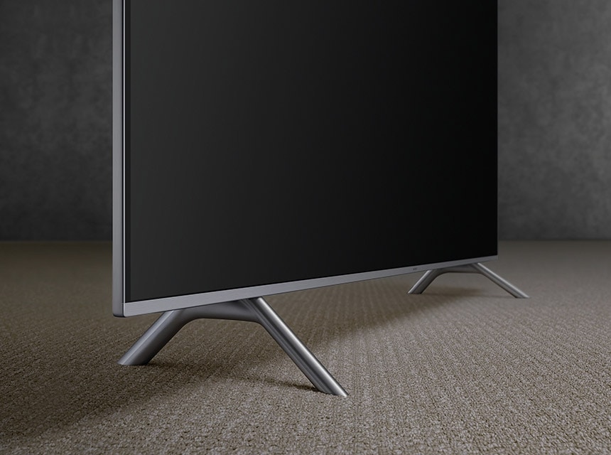 A 45° view of the 2018 new QLED TV Q6F.