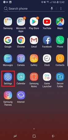 cell phone Facebook locate Galaxy Note 8