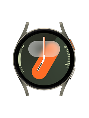 Front side of Watch7 40mm Green case with watch face