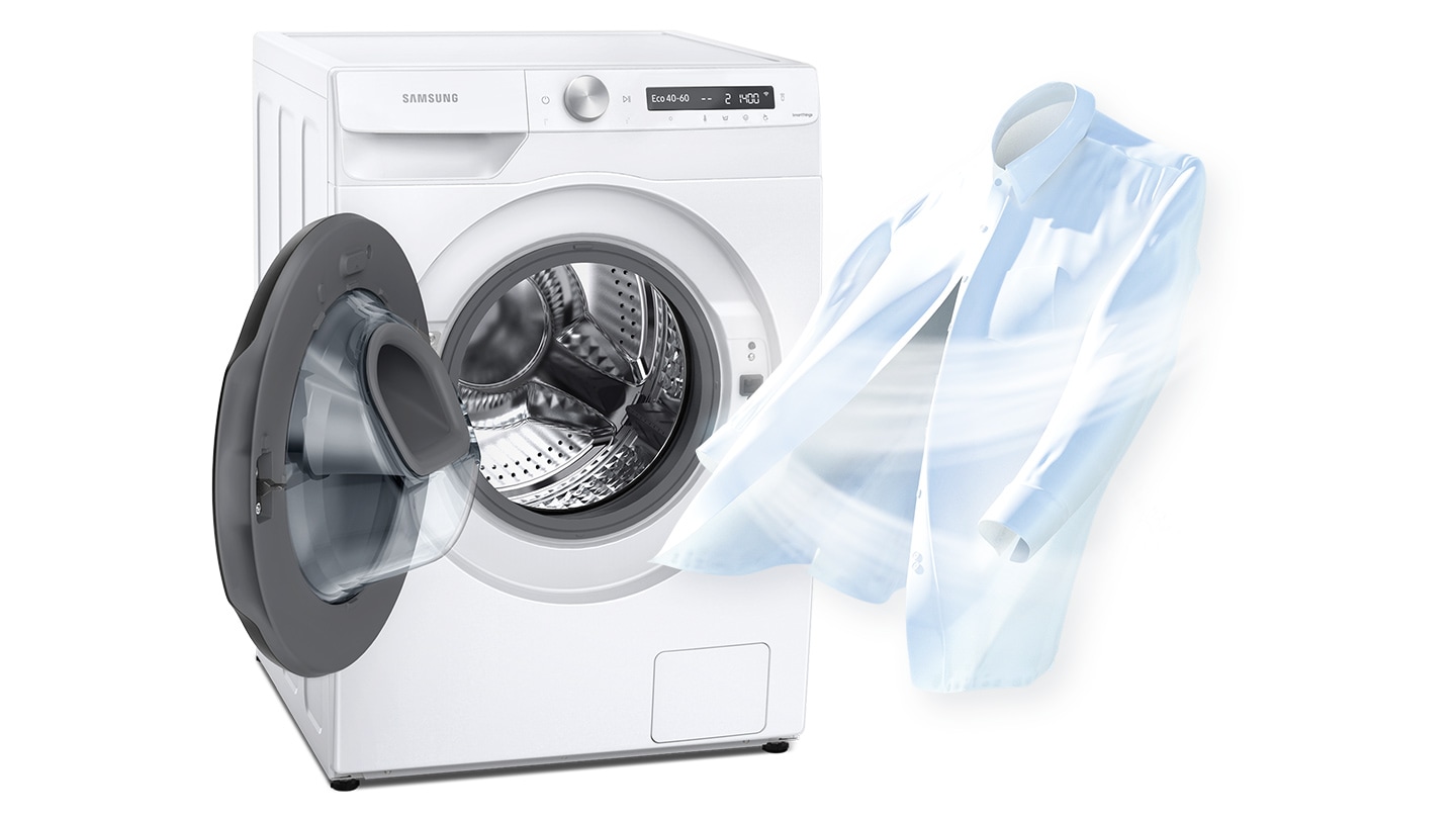 Para mostrar limpeza, uma forte corrente de ar está sendo soprada para uma camisa branca que fica ao lado de uma porta de secadora aberta.