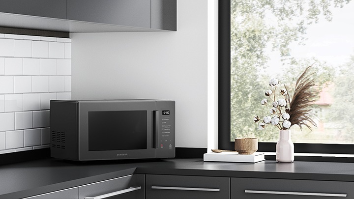 https://images.samsung.com/is/image/samsung/p6pim/ae/feature/164384047/ae-feature-matches-your-kitchen-535170085?$FB_TYPE_A_MO_JPG$