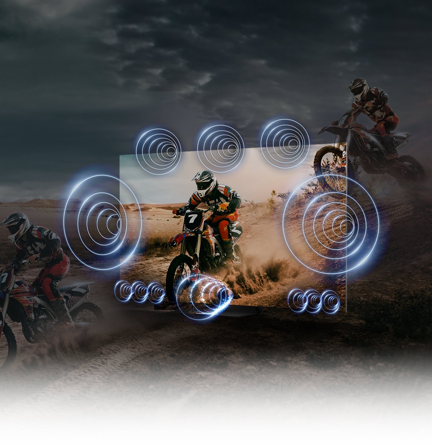 Race motorcycles are running fast in the sand with clouds of dust behind, and QLED TVs make realistic sounds that make it feel like a moving motorcycle is actually passing by.