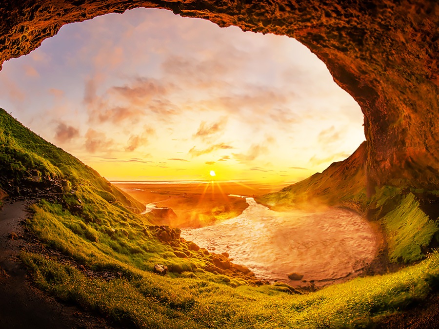 Percevez l’obscurité et la lumière dans chaque scène
