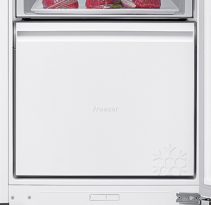 Freezer at the bottom of the BRR6000B product