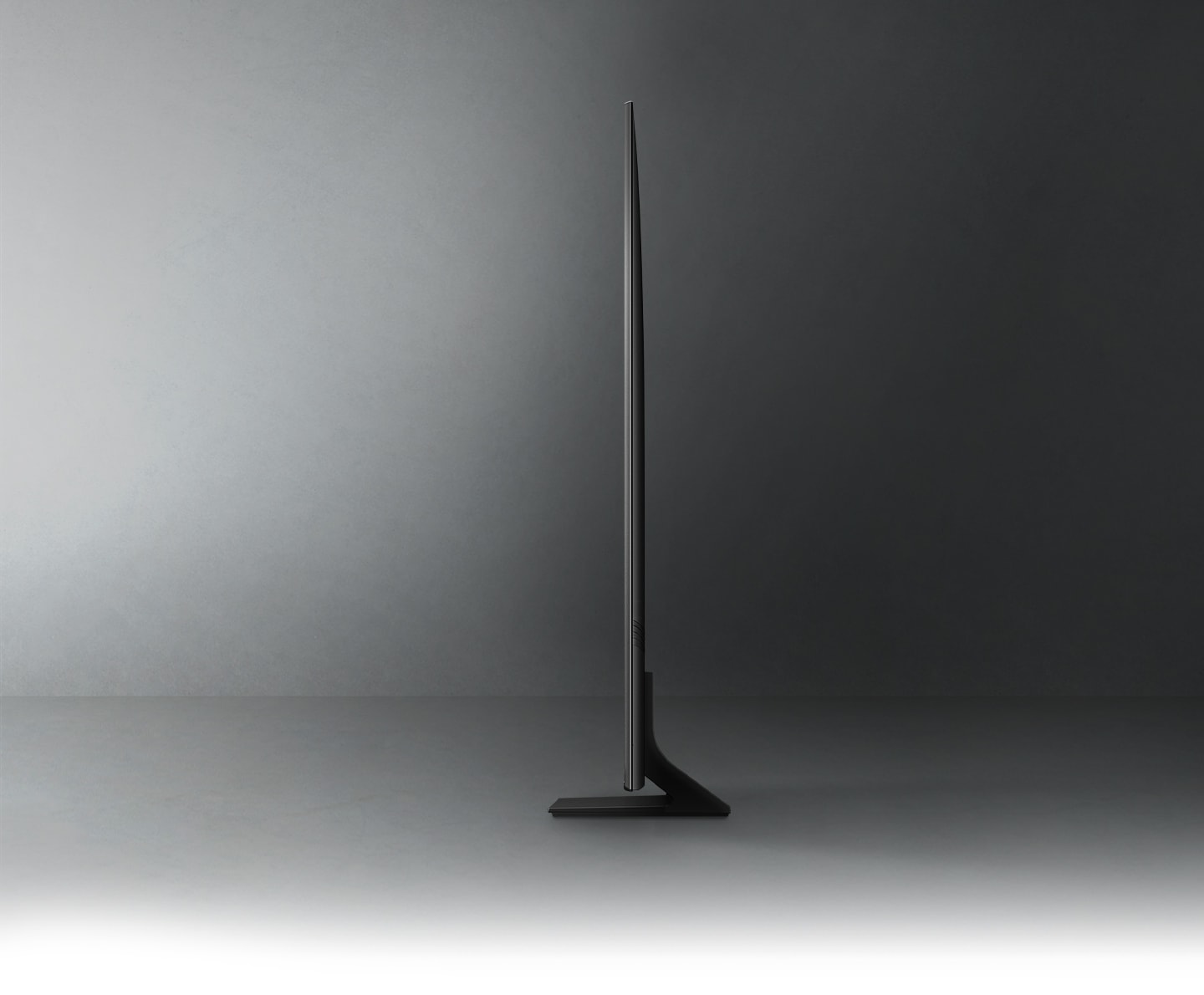 Profile view of QLED TV shows ultra slim design of QLED TV AirSlim.