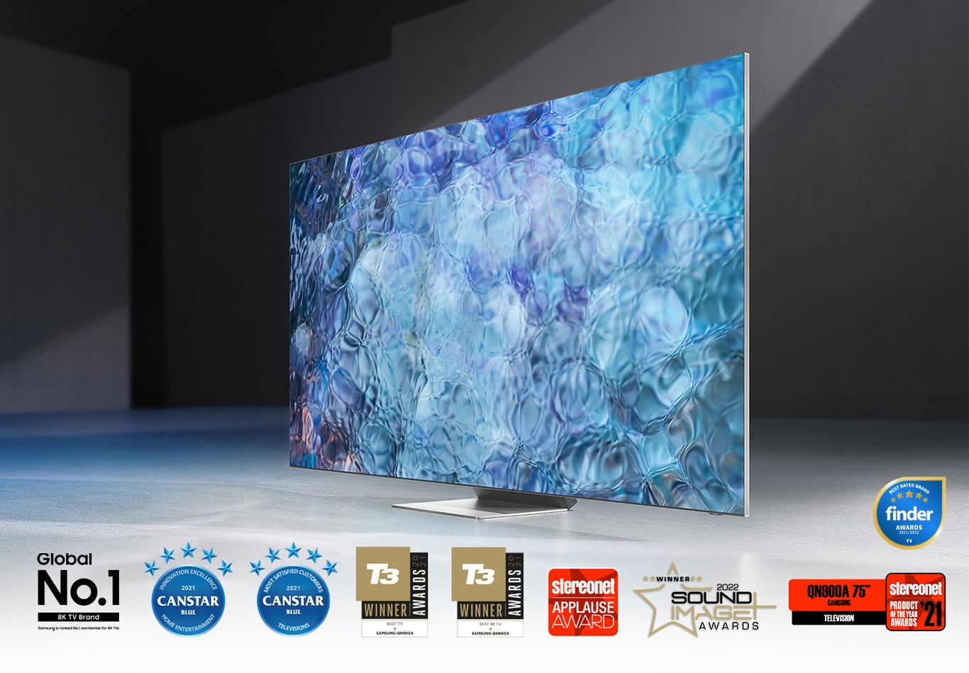 QN900A displays intricately blended color graphics which demonstrate long-lasting colors of Quantum Dot technology.