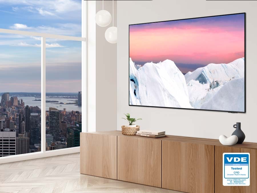 eye comfort mode on tv with sensors