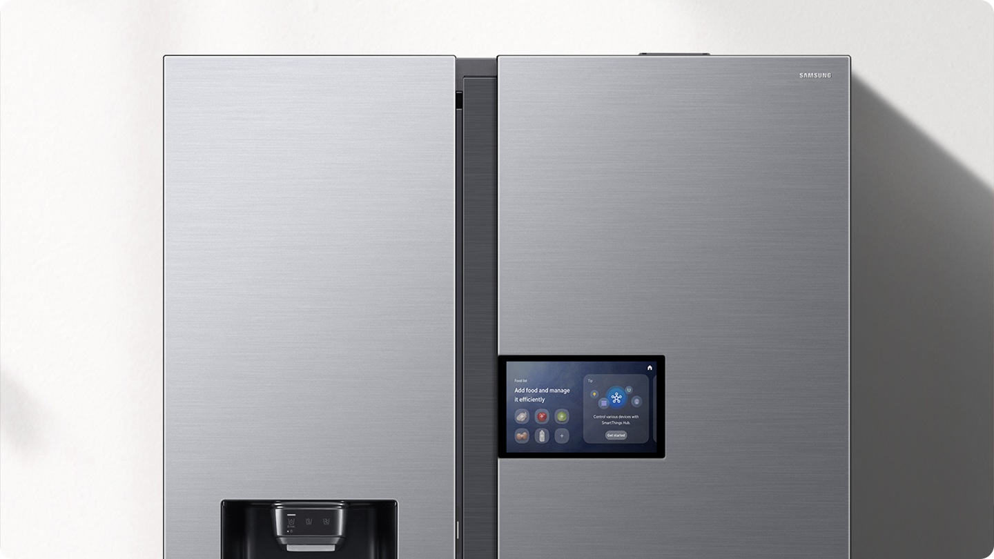 Close-up of 9” LCD AI Home screen in the refrigerator. The 9” LCD AI Home screen lets you check food recipes, weather and your schedule and play relaxing music. A 3D map view identifies all devices in each room of my home. In samsung TV Plus, you enjoy entertainment such as samsung movie, live and news.