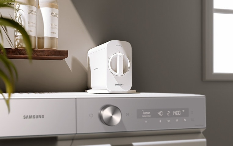 A filter is attached.