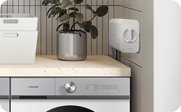 A filter is attached.