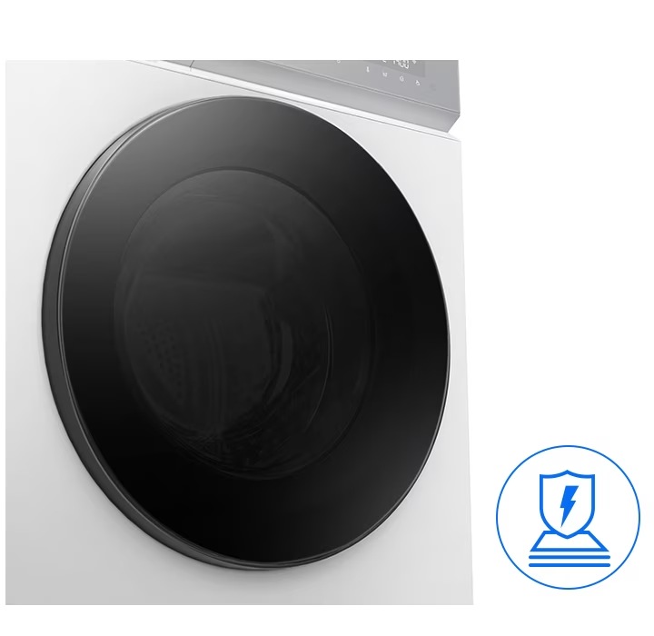 Image shows tempered glass round front load washer door