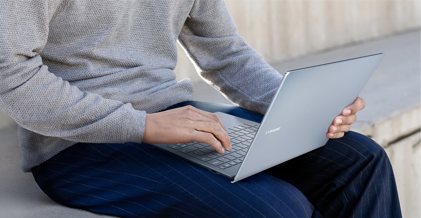 https://images.samsung.com/is/image/samsung/p6pim/br/feature/112390795/br-feature-galaxy-book-s-intel-410627926?$FB_TYPE_A_JPG$