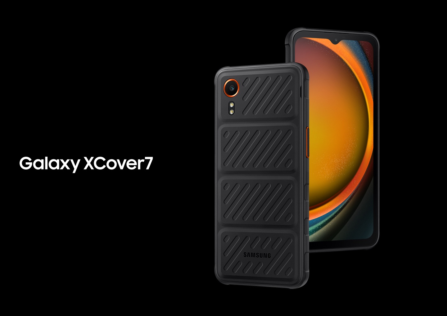 Um dispositivo Galaxy XCover7 em pé, mostrando a traseira, enquanto se sobrepõe a outra parte frontal do dispositivo XCover7 voltada para um papel de parede colorido na tela.