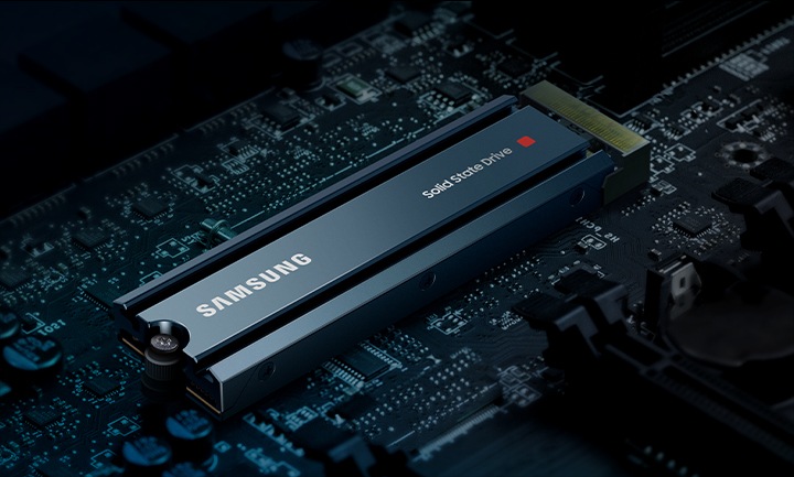 Samsung SSD SERIE 980 PRO + dissipateur M.2 2To 2280 PCIe 4.0 x4 NVMe