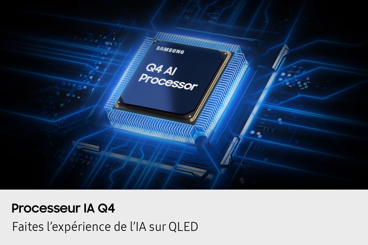 La puce Q4 AI Processor de Samsung descend sur la carte principale du téléviseur et s'allume avec des vagues d'énergie qui partent de la puce vers le reste du téléviseur.