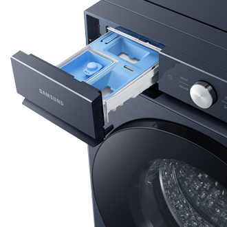 [détá~íl3 Ñá~vý]