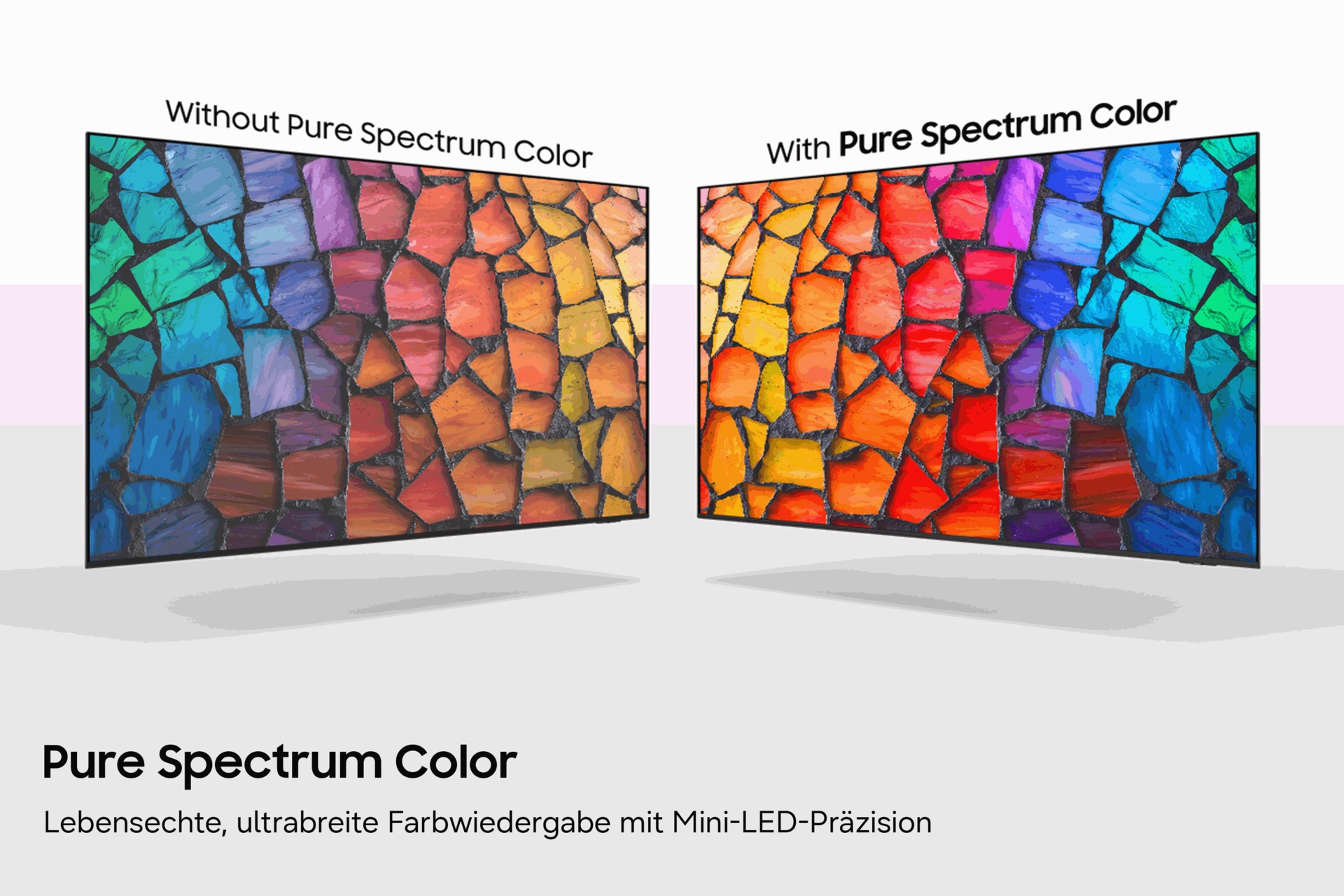 Auf einem leuchtenden Samsung Fernseher ist zu sehen, wie farbenfrohes Licht durch einen Wassertropfen gebrochen wird. An den Seiten sind die Aufschriften „LED-Hintergrundbeleuchtung“ und „Mini-LED-Hintergrundbeleuchtung“ zu sehen.
