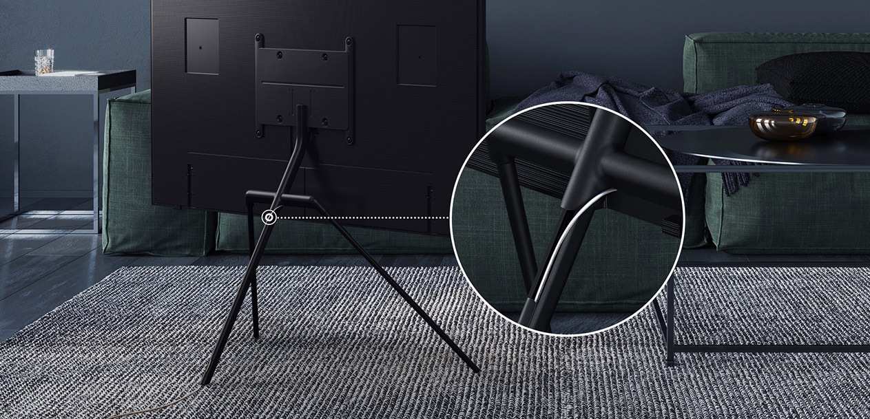 ch_fr-feature-untangle-your-living-room-s-messy-wires-423135905?$FB_TYPE_A_JPG$