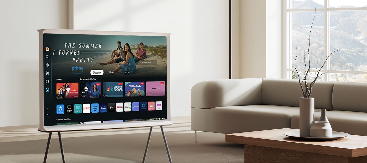 Se muestran varias opciones de entretenimiento en Serif TV a través del sistema operativo Samsung Tizen.